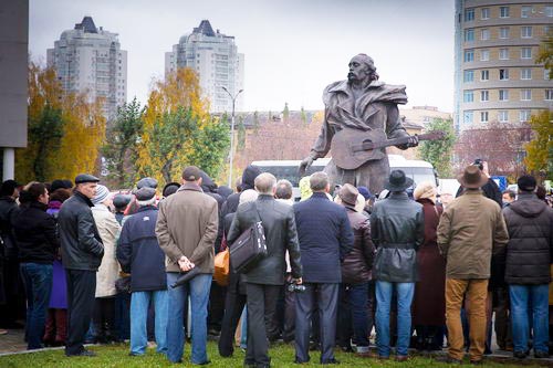 Памятник Мулявину в Екатеринбурге